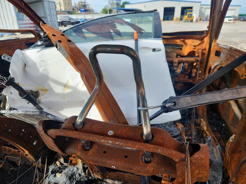 Photo 8 from auction – 2025 KIA K5 with VIN KNAG24J72S5335033