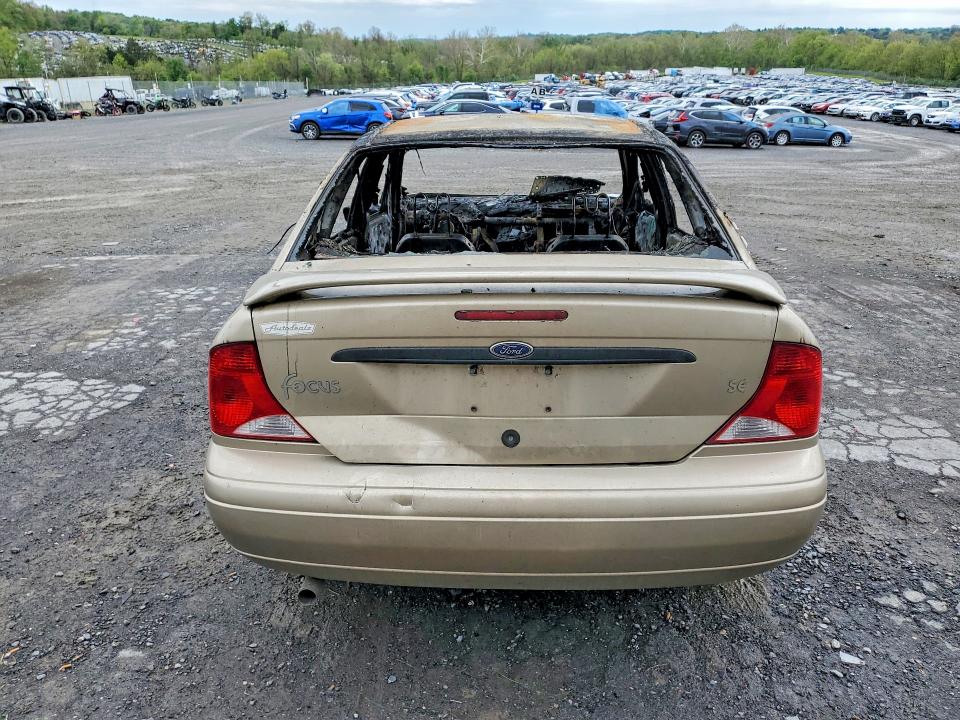 Photo 6 from auction – 2000 FORD FOCUS with VIN 1FAFP3430YW255323