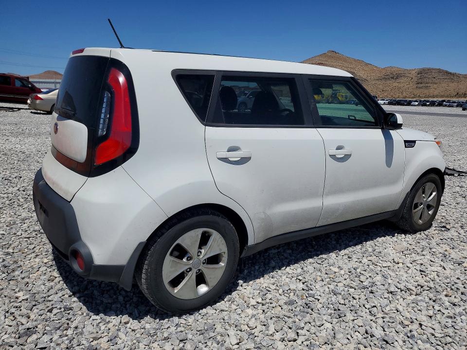 Photo 3 from auction – 2016 KIA SOUL with VIN KNDJN2A21G7406825