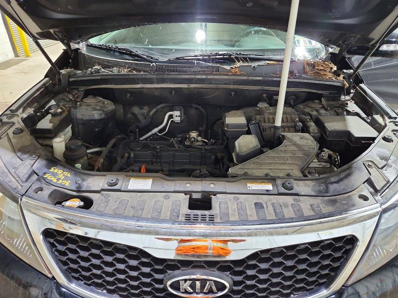 Photo 12 from auction – 2012 KIA SORENTO with VIN 5XYKT4A62CG197049