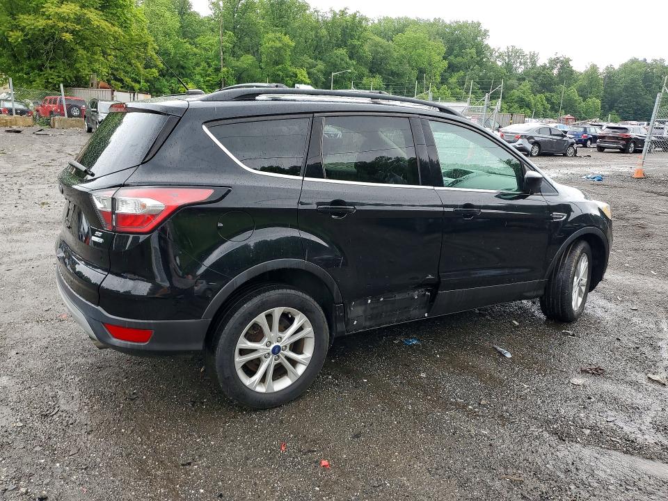 Foto 3 de la subasta – 2018 FORD ESCAPE con VIN 1FMCU9GD3JUB87299