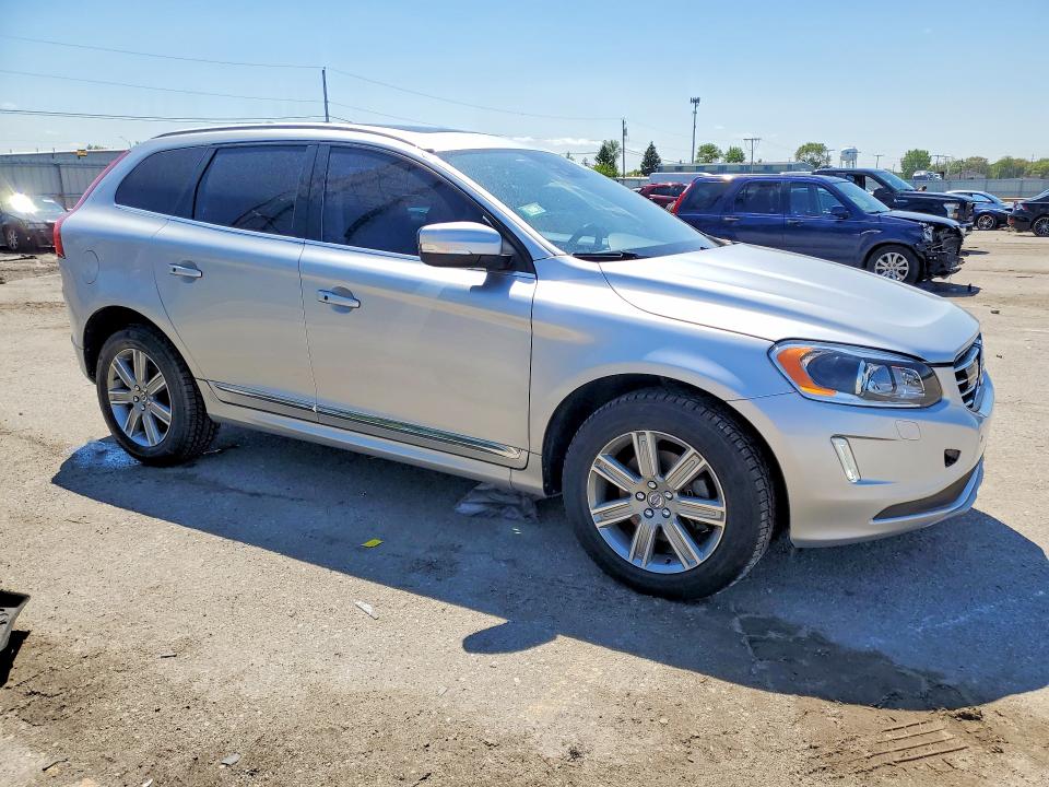 Photo 4 from auction – 2016 VOLVO XC60 with VIN YV449MRM3G2879204