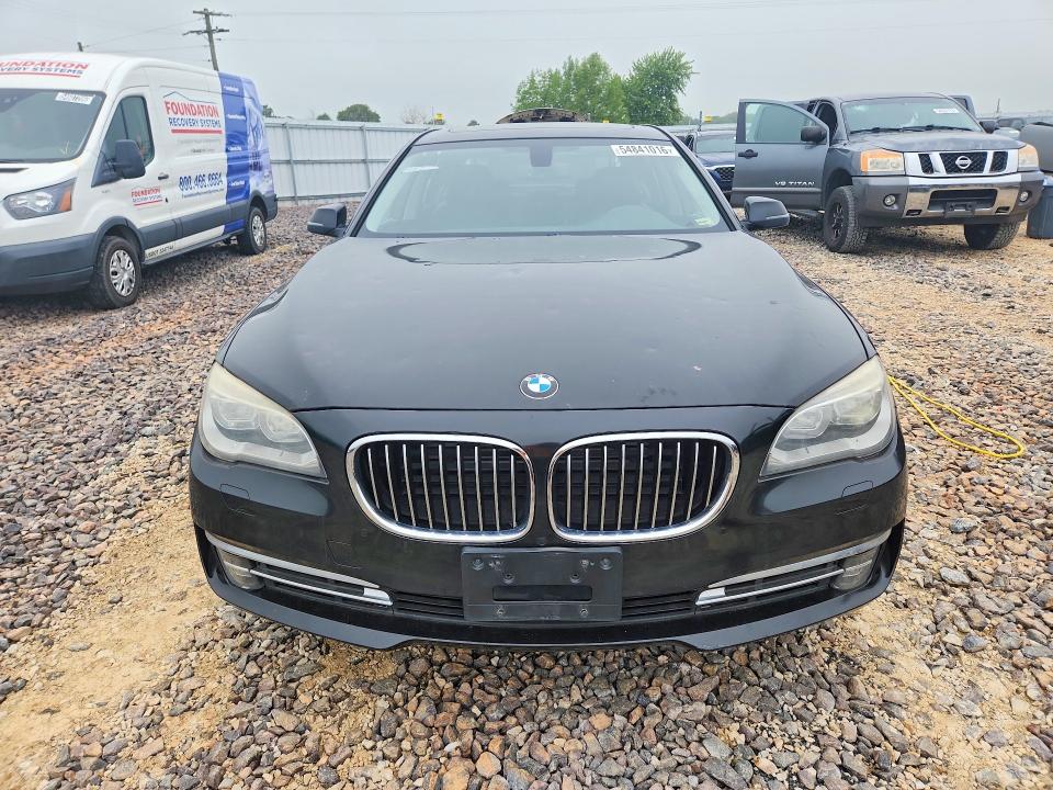 Photo 5 from auction – 2013 BMW 750 with VIN WBAYF8C50DDE59292