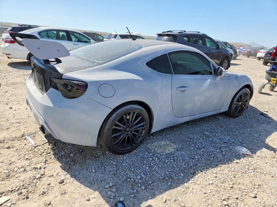 Photo 3 from auction – 2013 SCION FR-S with VIN JF1ZNAA12D2717232