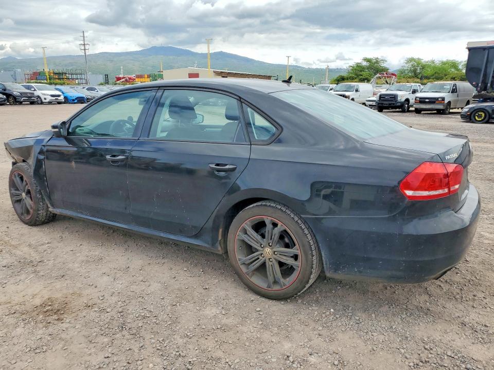 Photo 2 from auction – 2014 VOLKSWAGEN PASSAT with VIN 1VWAS7A35EC083556