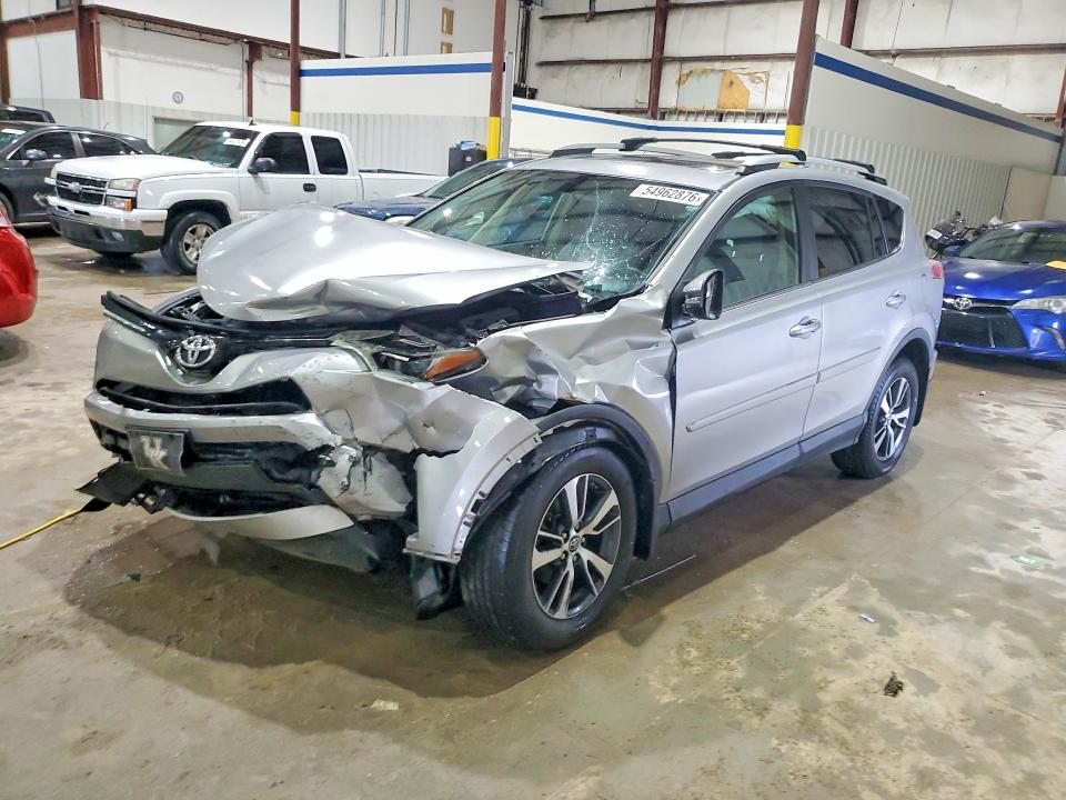 TOYOTA RAV4 2016 with VIN 2T3RFREV2GW496794 - Photo from auction