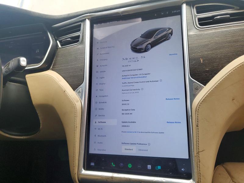 Photo 9 from auction – 2016 TESLA MODEL S with VIN 5YJSA1E20GF123881