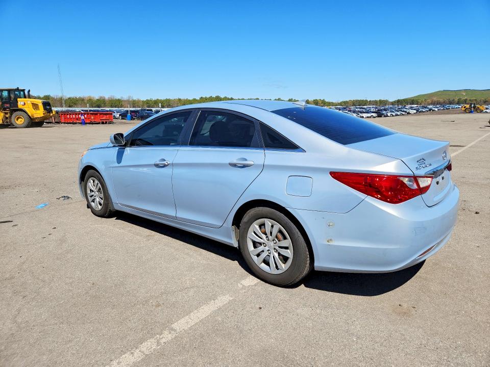 Photo 2 from auction – 2012 HYUNDAI SONATA with VIN 5NPEB4AC7CH361362