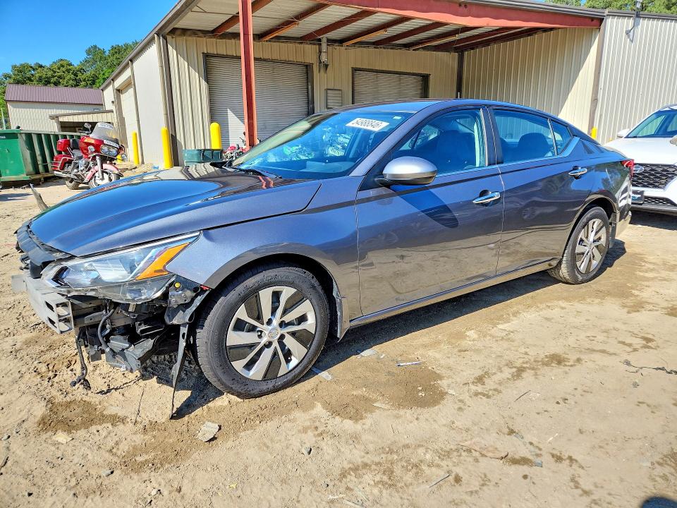 Photo 1 from auction – 2019 NISSAN ALTIMA with VIN 1N4BL4BV5KC135742