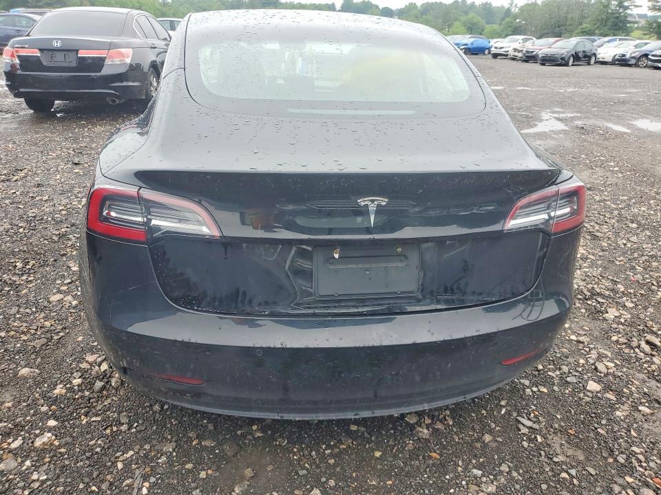 Photo 6 from auction – 2019 TESLA MODEL 3 with VIN 5YJ3E1EA8KF306499