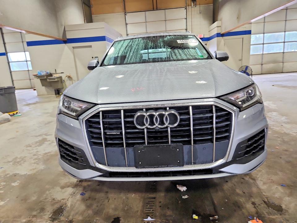 Photo 5 from auction – 2022 AUDI Q7 with VIN WA1AXBF74ND014722