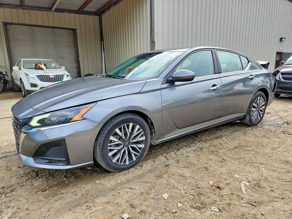 NISSAN ALTIMA 2023 with VIN 1N4BL4DV3PN377759 - Photo from auction