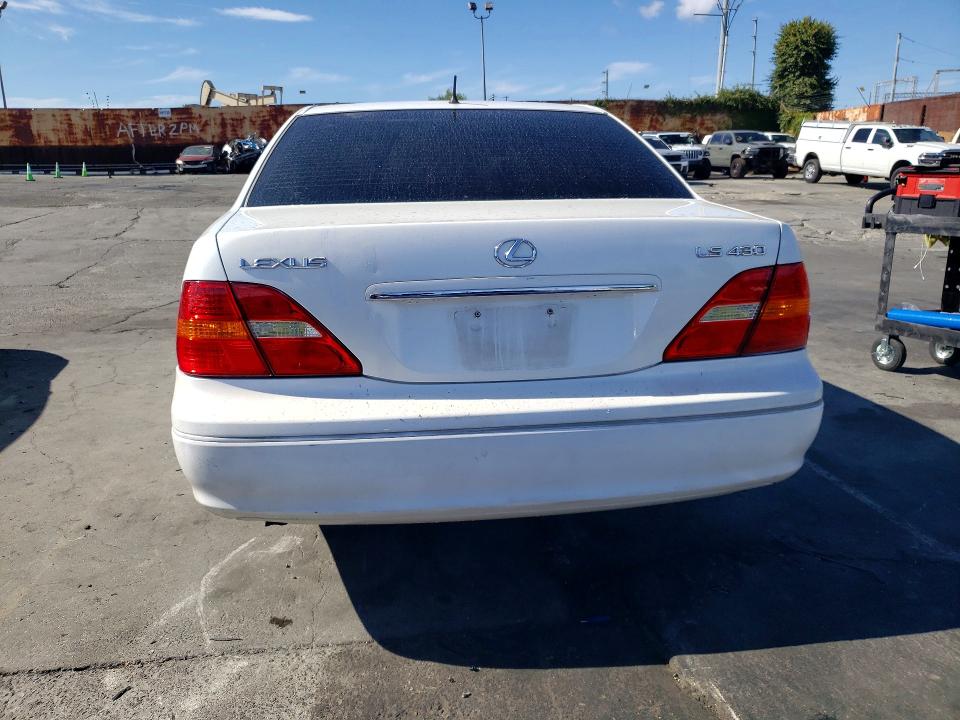 Photo 6 from auction – 2001 LEXUS LS with VIN JTHBN30F410040811