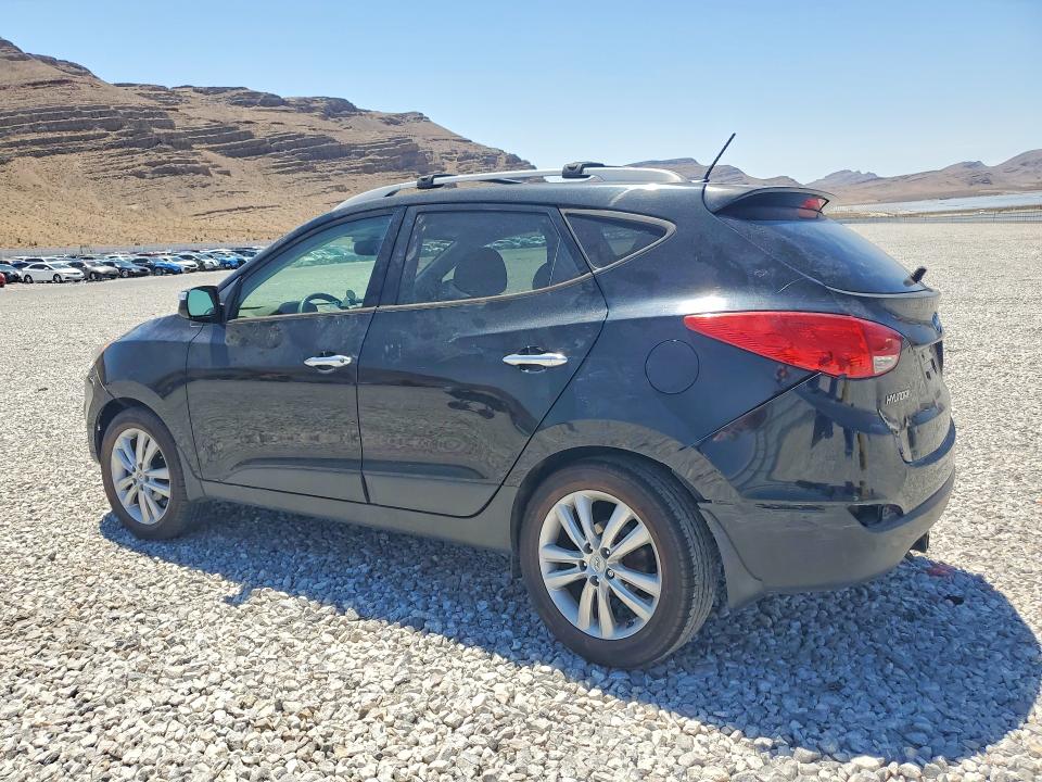 Photo 2 from auction – 2011 HYUNDAI TUCSON with VIN KM8JU3AC5BU292402