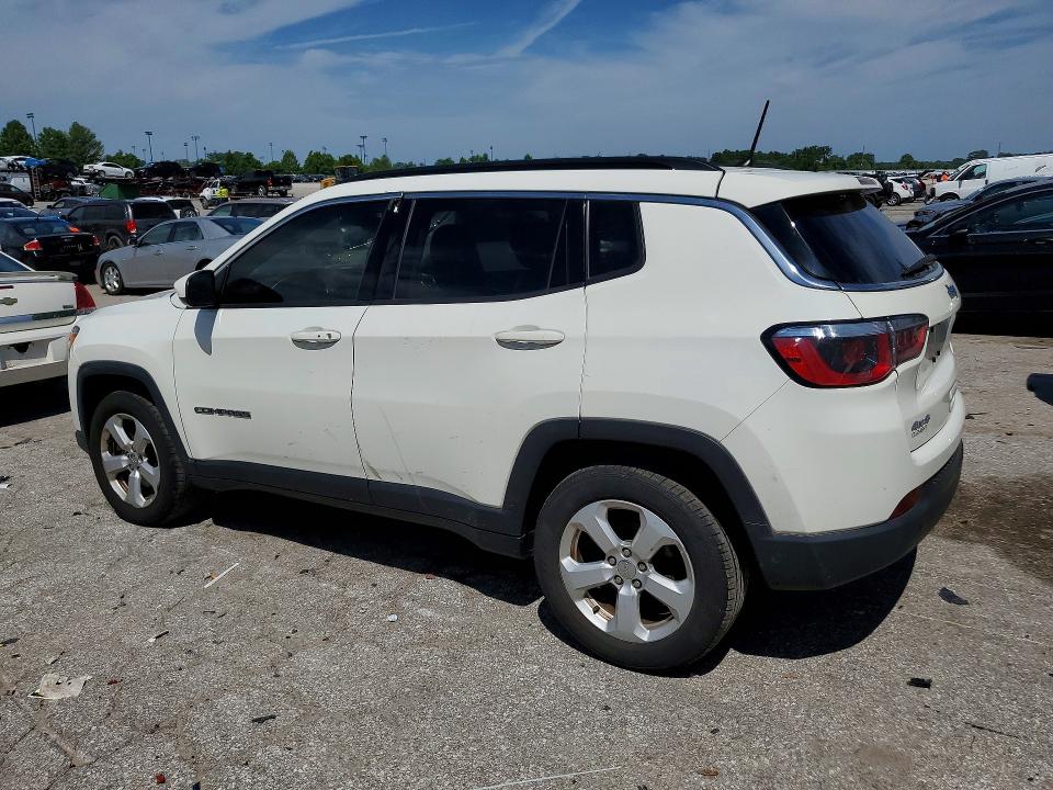 Photo 2 from auction – 2018 JEEP COMPASS with VIN 3C4NJDBB6JT139434