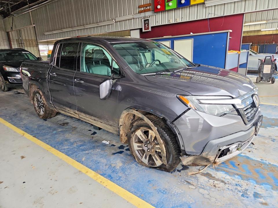 Photo 4 from auction – 2019 HONDA RIDGELINE with VIN 5FPYK3F7XKB035868