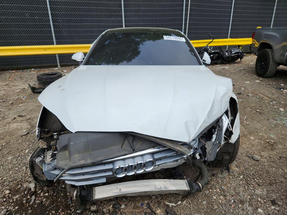 Photo 5 from auction – 2018 AUDI A5 with VIN WAUTNAF5XJA036830