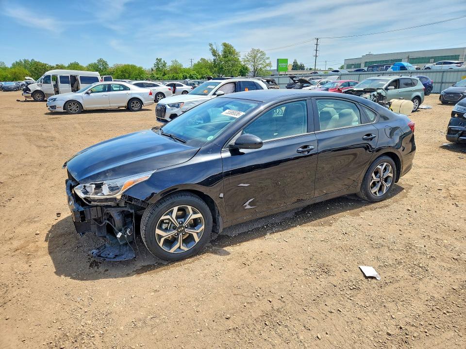 KIA FORTE 2020 with VIN 3KPF24AD4LE237437 - Photo from auction