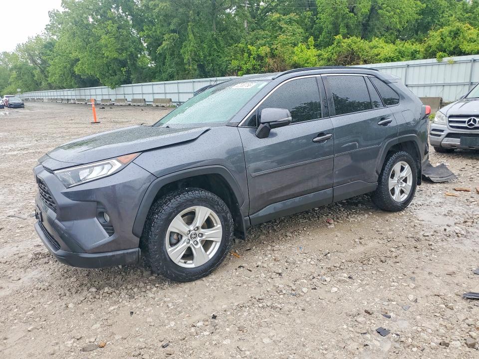 TOYOTA RAV4 2020 with VIN JTMP1RFV8LD049060 - Photo from auction