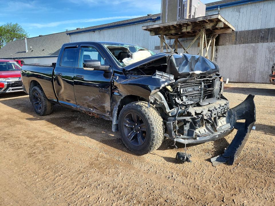 Photo 4 from auction – 2016 RAM 1500 with VIN 1C6RR7HT6GS415690