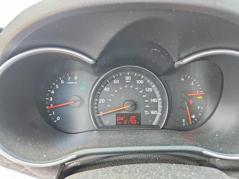 Photo 9 from auction – 2015 KIA SORENTO with VIN 5XYKT3A61FG559886