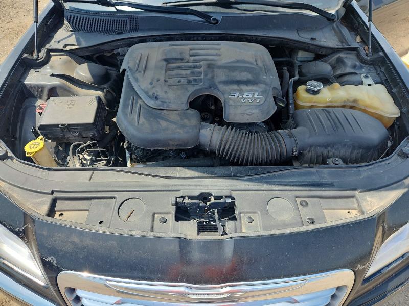 Photo 11 from auction – 2014 CHRYSLER 300 with VIN 2C3CCARG4EH377142