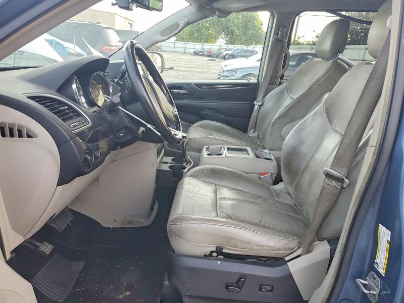 Снимка 7 от търг – 2012 CHRYSLER TOWN & COUNTRY с VIN 2C4RC1GG2CR169910