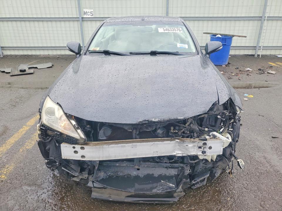 Photo 5 from auction – 2010 LEXUS IS with VIN JTHFF2C24A2514634