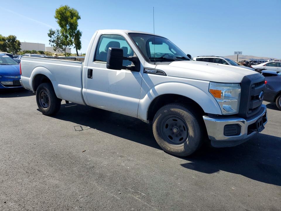 Photo 4 from auction – 2015 FORD F350 with VIN 1FTBF3A61FEB80113