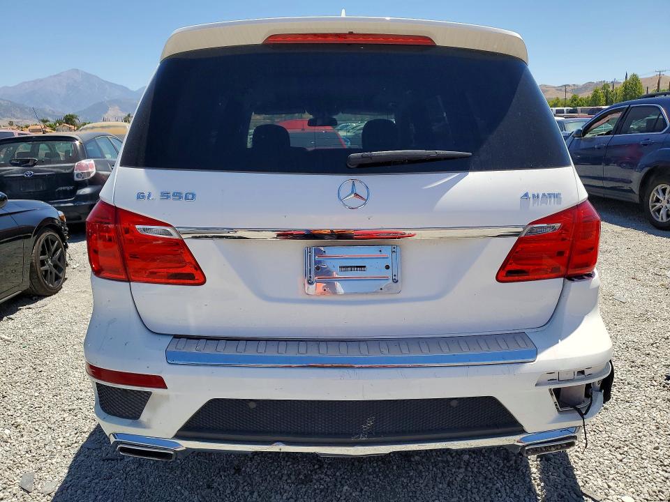 Photo 6 from auction – 2014 MERCEDES-BENZ GL with VIN 4JGDF7DE9EA330165