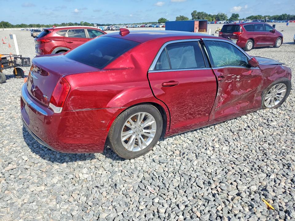 Photo 3 from auction – 2020 CHRYSLER 300 with VIN 2C3CCAAG3LH220694
