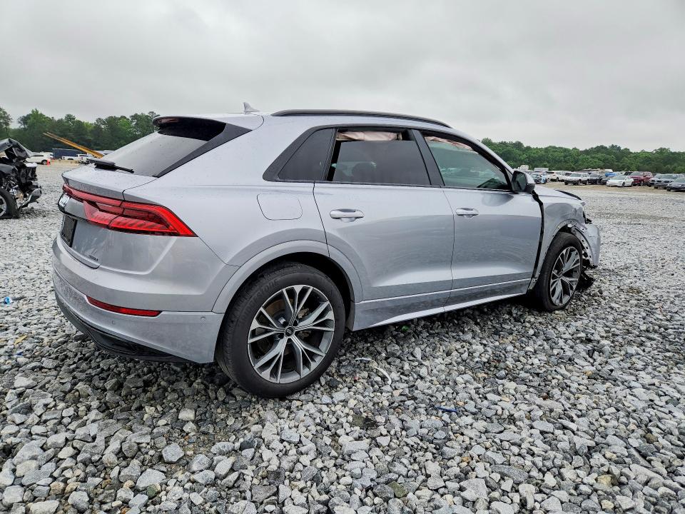 Photo 3 from auction – 2021 AUDI Q8 with VIN WA1AVAF16MD014473