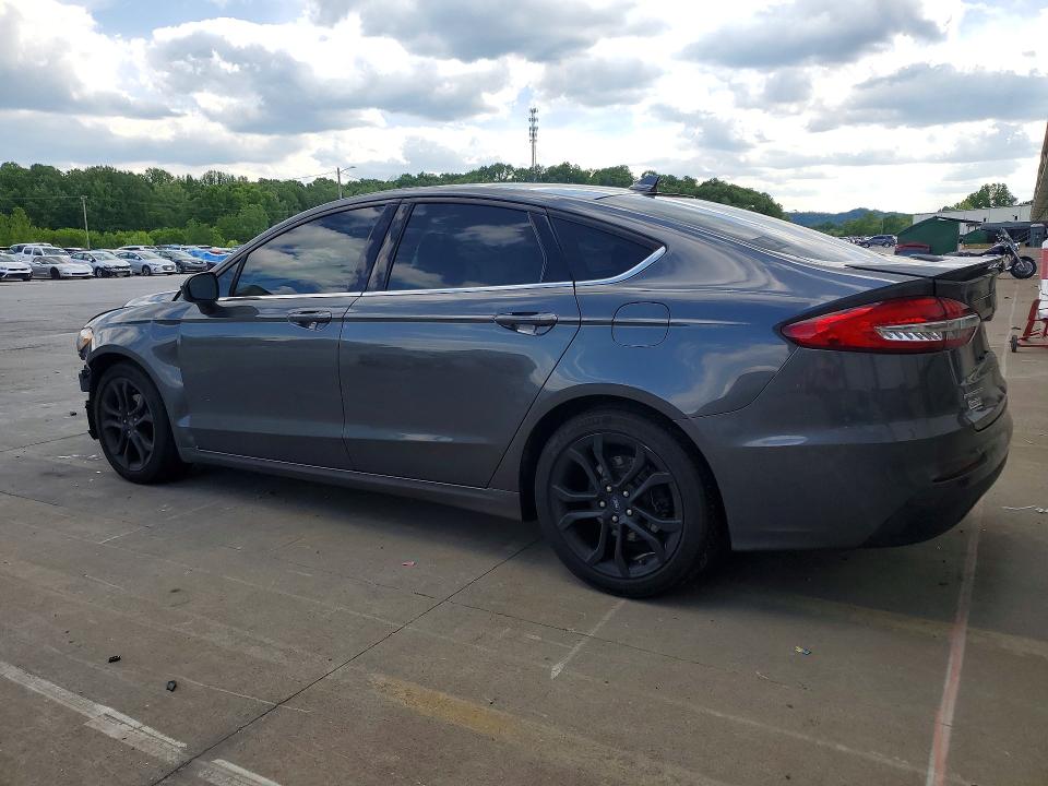 Photo 2 from auction – 2019 FORD FUSION with VIN 3FA6P0HD6KR166531