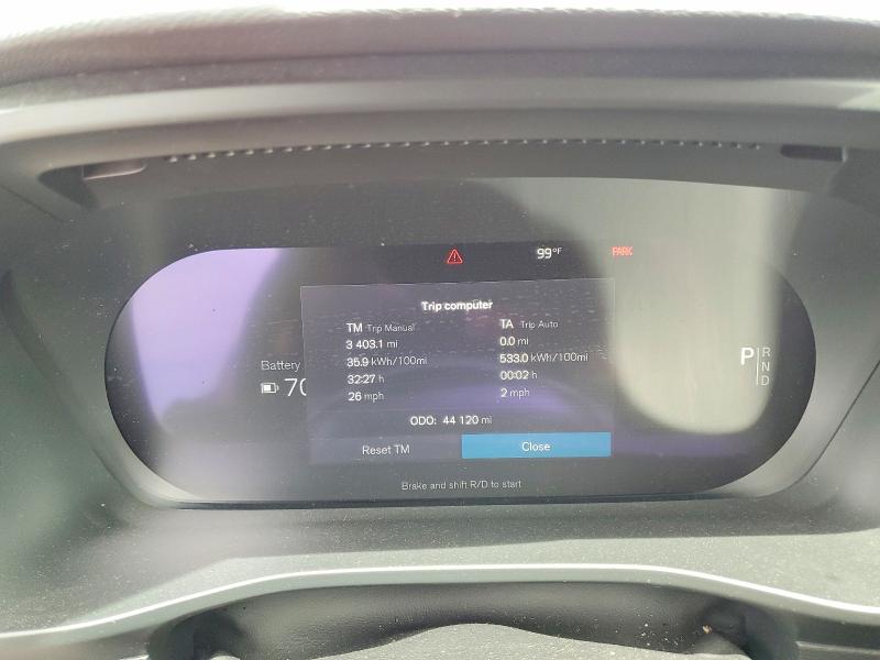 Photo 9 from auction – 2023 VOLVO C40 with VIN YV4ED3GL7P2042298