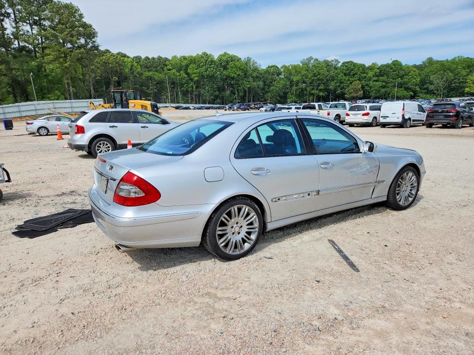 Photo 3 from auction – 2008 MERCEDES-BENZ E with VIN WDBUF56X98B196021