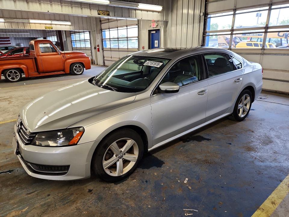 VOLKSWAGEN PASSAT 2013 with VIN 1VWBN7A38DC040937 - Photo from auction