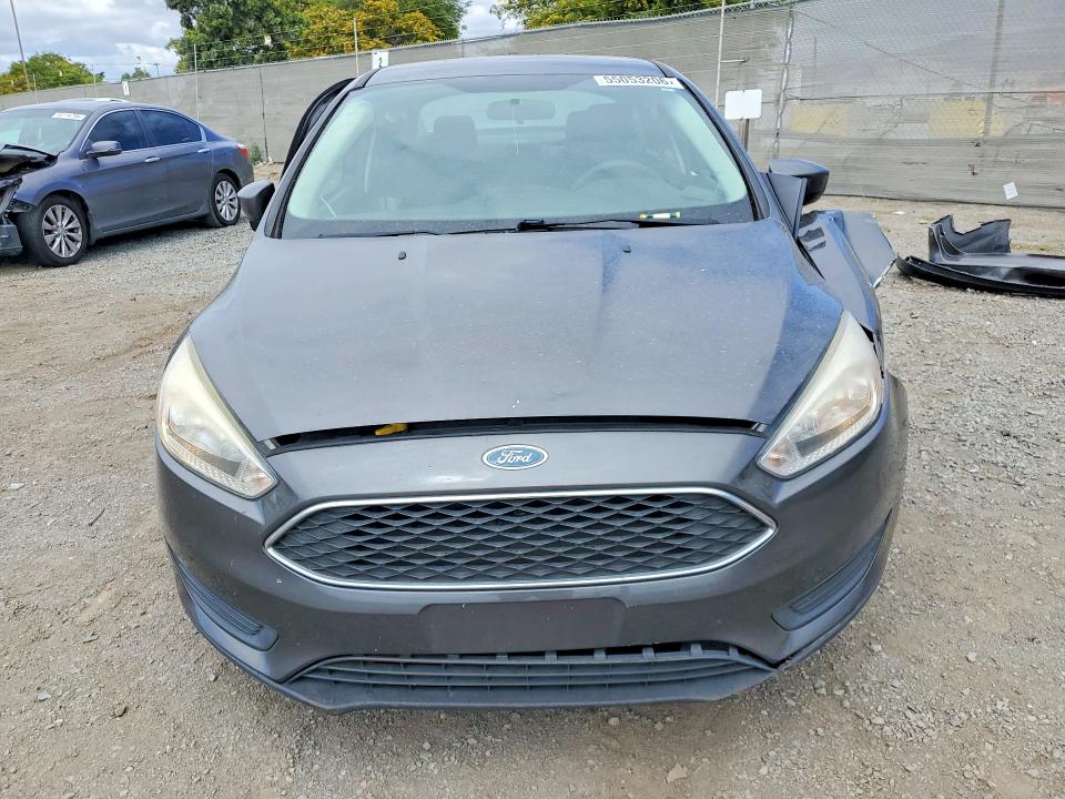 Снимка 5 от търг – 2018 FORD FOCUS с VIN 1FADP3F29JL315117