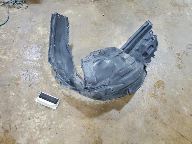 Photo 12 from auction – 2016 SUBARU LEGACY with VIN 4S3BNEN63G3022331