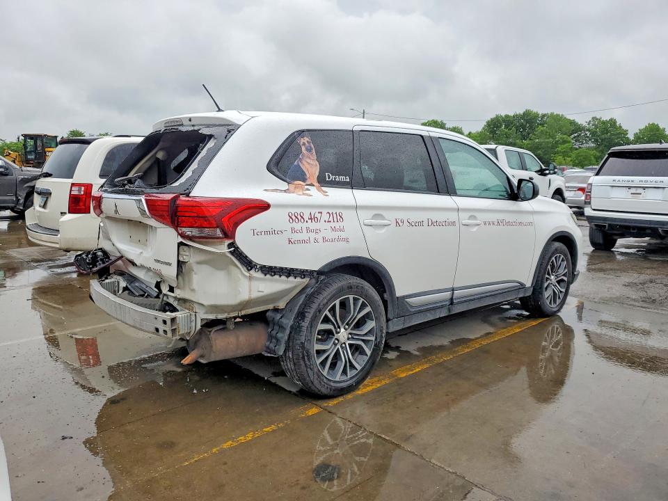 Zdjęcie 3 z aukcji – 2016 MITSUBISHI OUTLANDER z VIN JA4AZ3A30GZ037876