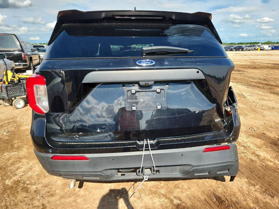 Photo 6 from auction – 2024 FORD EXPLORER with VIN 1FM5K8AB9RGA68148