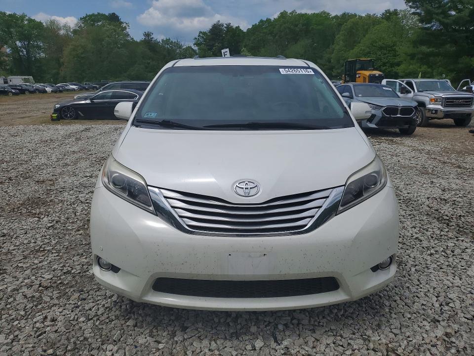Photo 5 from auction – 2017 TOYOTA SIENNA with VIN 5TDDZ3DC6HS151480