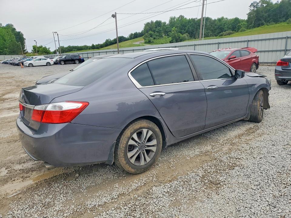Photo 3 from auction – 2014 HONDA ACCORD with VIN 1HGCR2F31EA218595