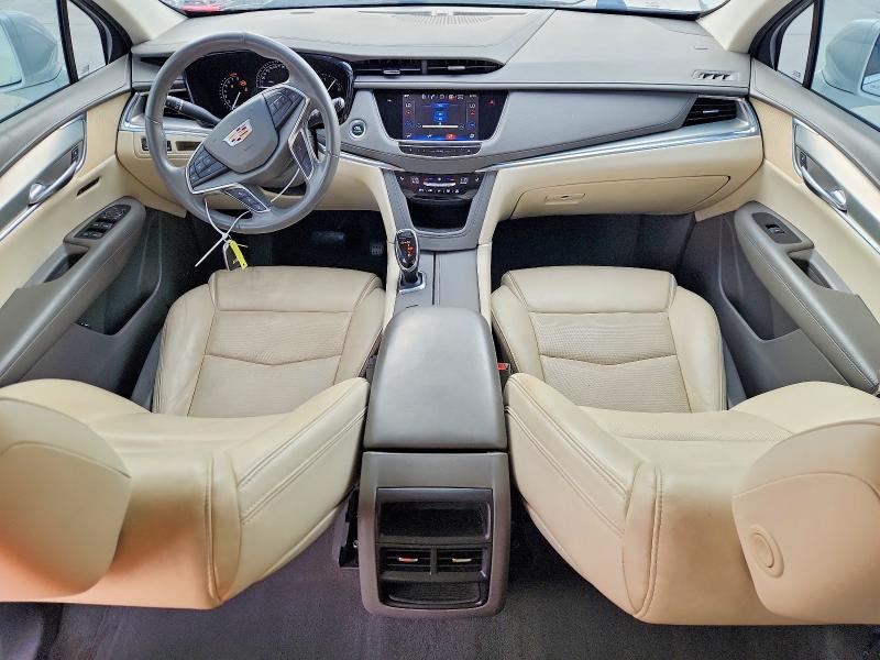 Photo 8 from auction – 2018 CADILLAC XT5 with VIN 1GYKNCRS5JZ191860