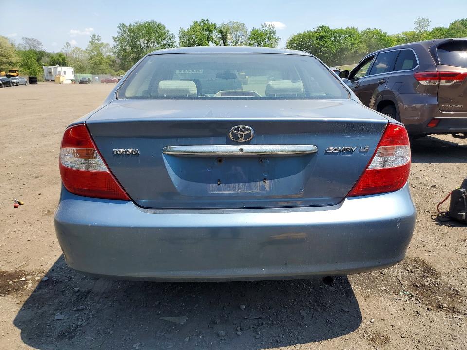 Photo 6 from auction – 2002 TOYOTA CAMRY with VIN 4T1BE32K02U564829
