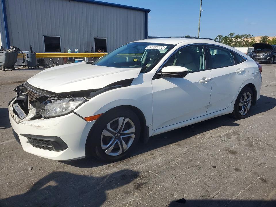 HONDA CIVIC 2017 with VIN 19XFC2F57HE029031 - Photo from auction