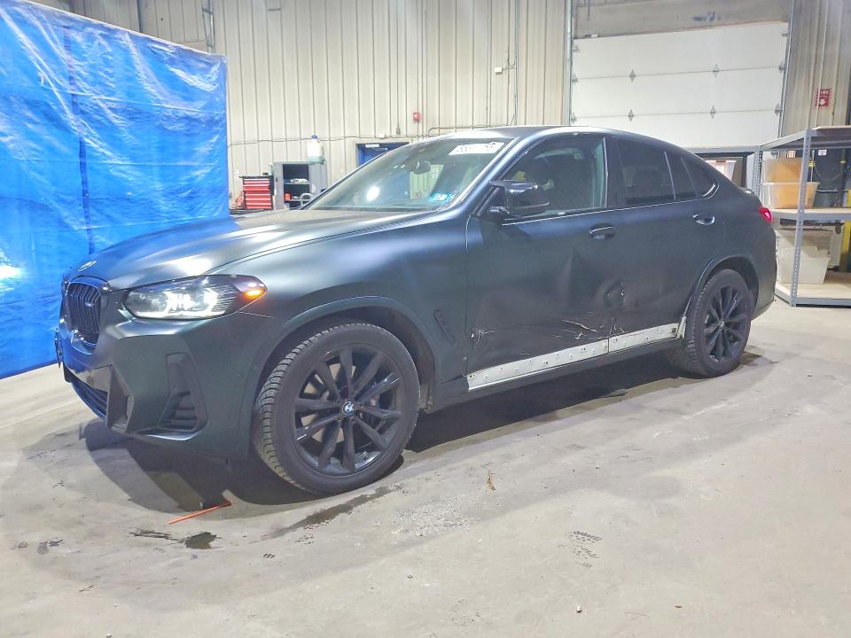 BMW X4 2023 with VIN 5UX43DT01P9P95267 - Photo from auction