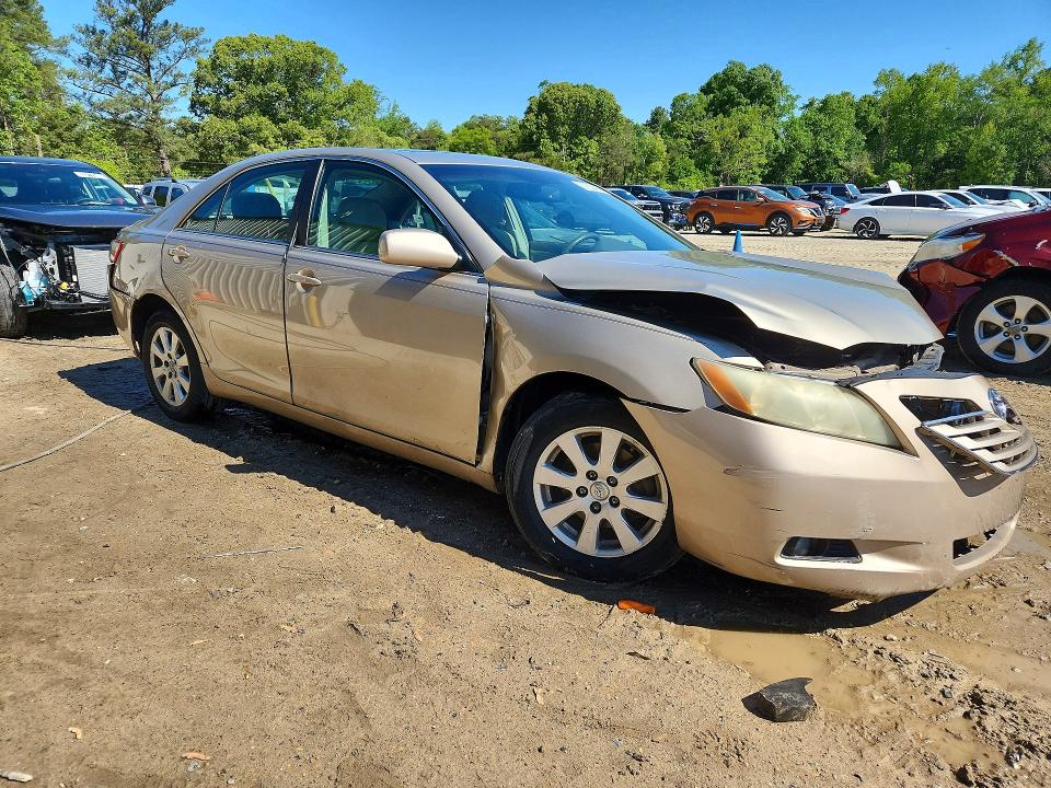 Photo 4 from auction – 2007 TOYOTA CAMRY with VIN 4T1BE46K17U036143