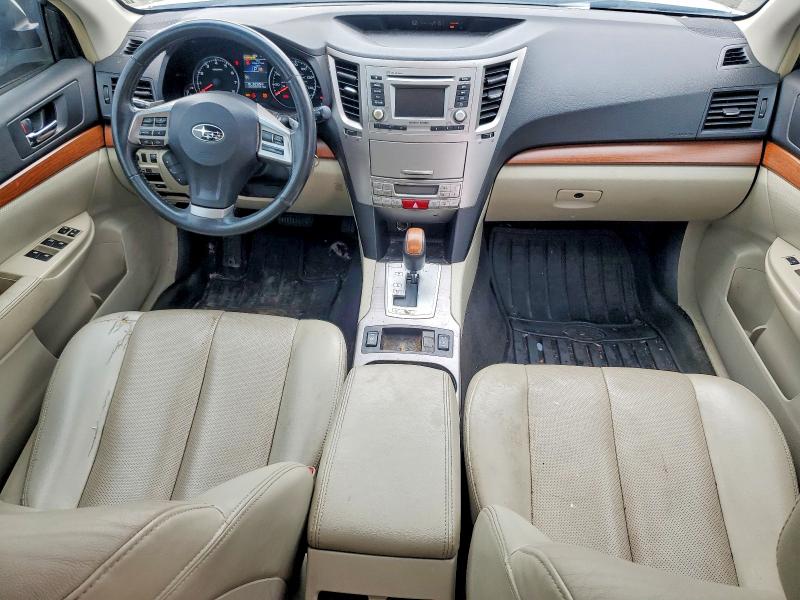 Photo 8 from auction – 2014 SUBARU OUTBACK with VIN 4S4BRCLC5E3302309