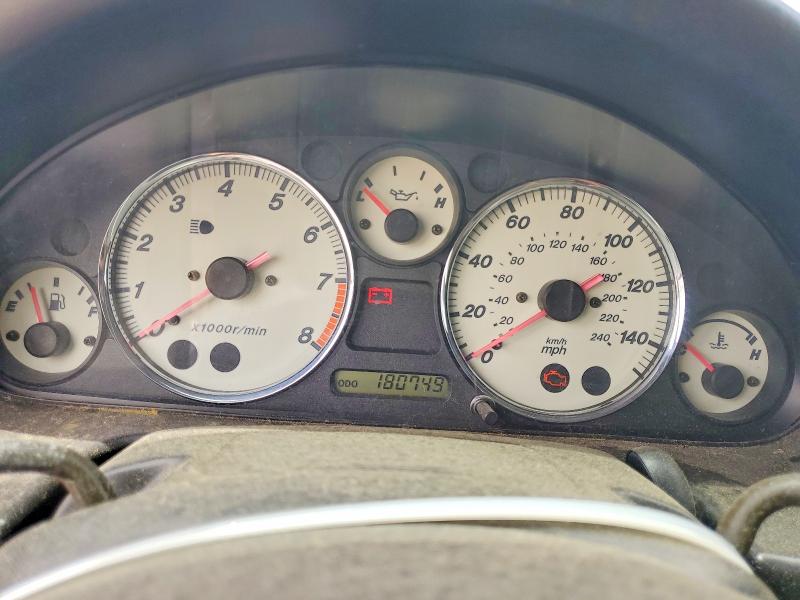 Photo 9 from auction – 2002 MAZDA MX-5 MIATA with VIN JM1NB353220226435