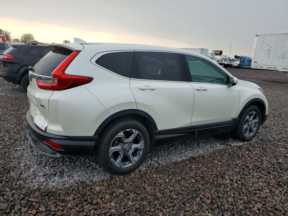 Photo 3 from auction – 2017 HONDA CR-V with VIN 2HKRW2H57HH616892